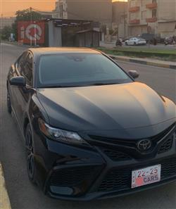 تۆیۆتا کامری